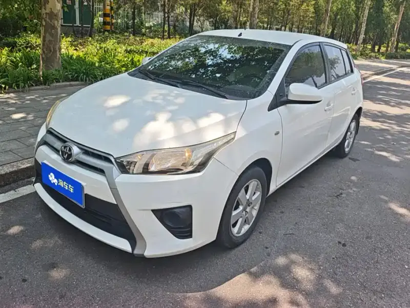 Toyota Yaris L