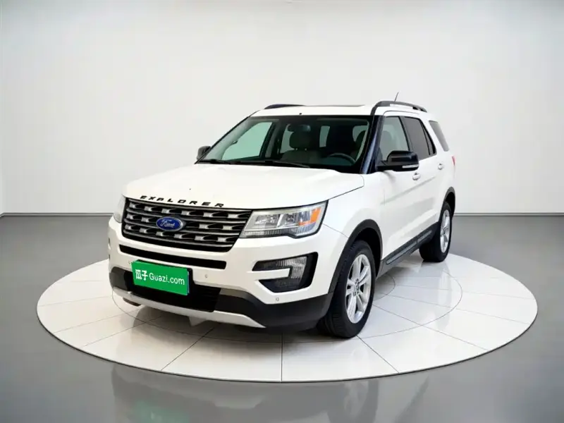 Ford Explorer (Import)
