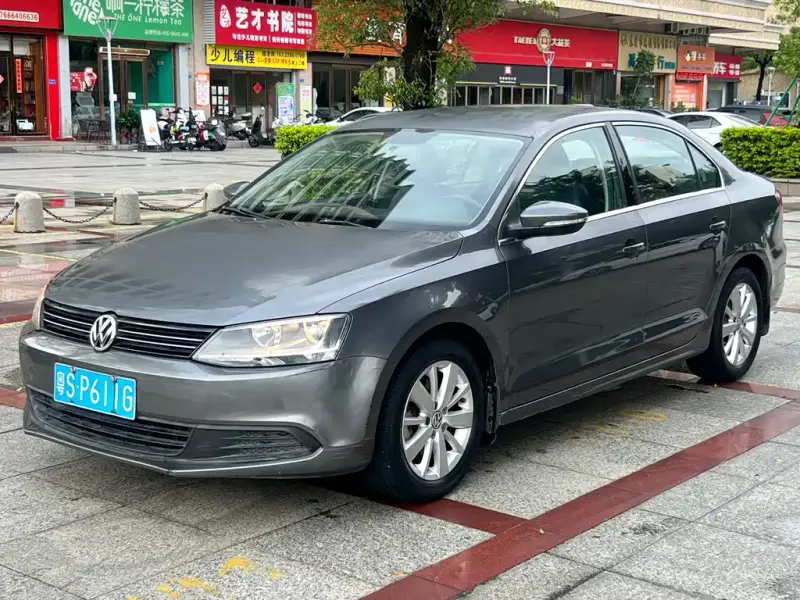 Volkswagen Sagitar