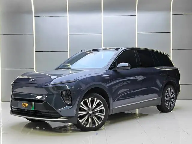 NIO ES8