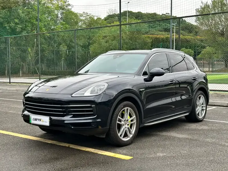 Porsche Cayenne Hybrid