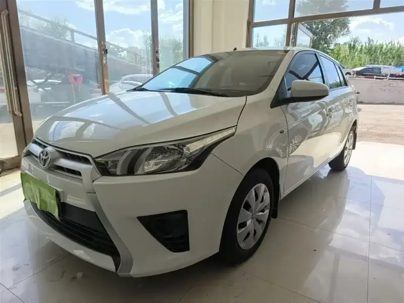 Toyota Yaris L