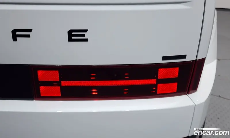 Hyundai Santa Fe (Santafe)