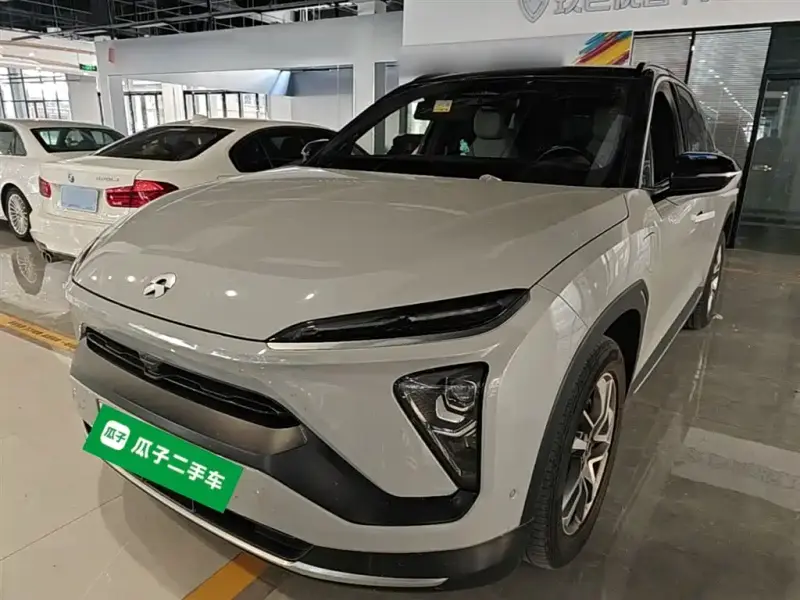 NIO ES6