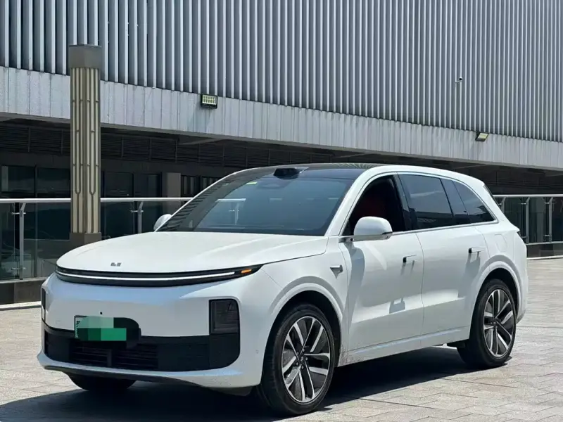 Li Auto L6