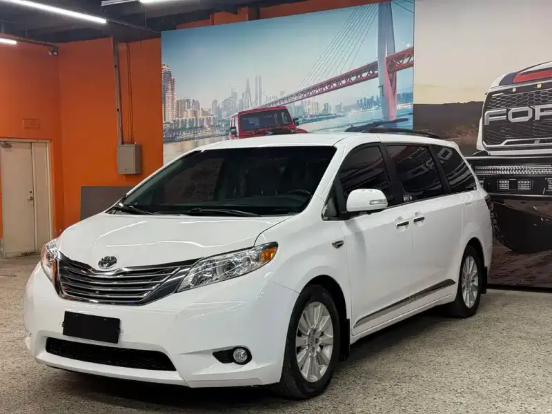 Toyota Sienna