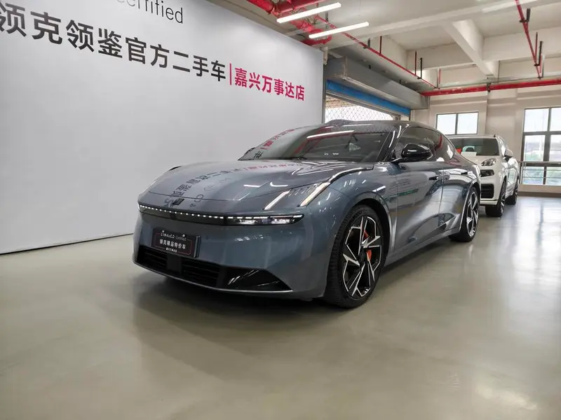 Lynk & Co Z10