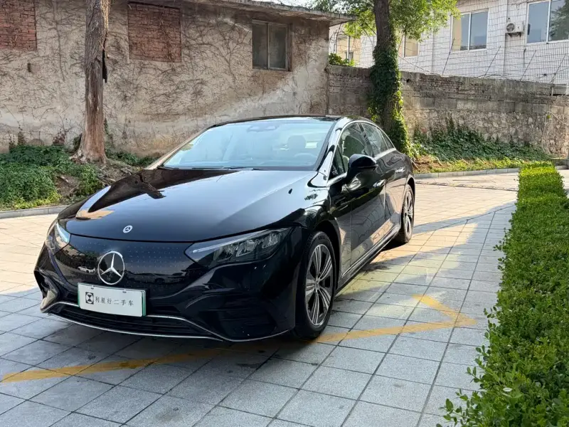 Mercedes-Benz EQE