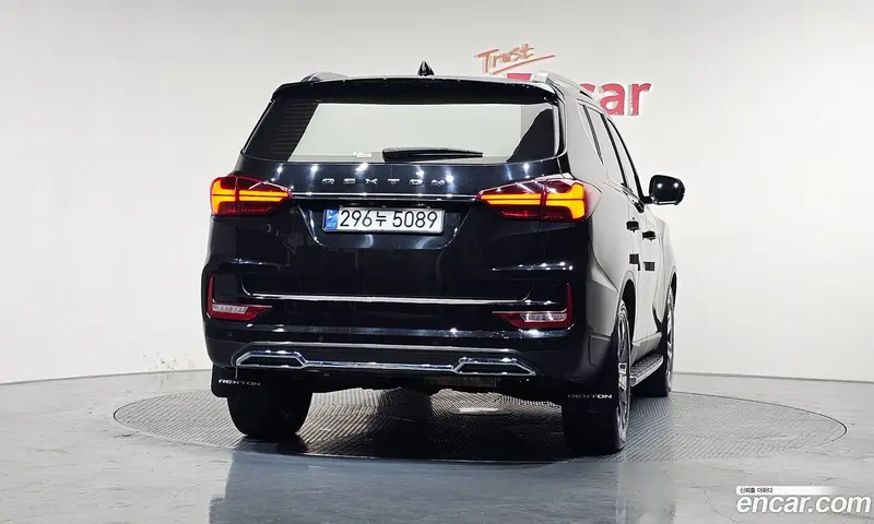 KG Mobility Rexton