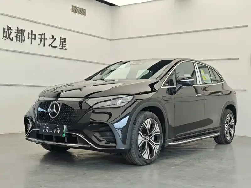 Mercedes-Benz EQE SUV