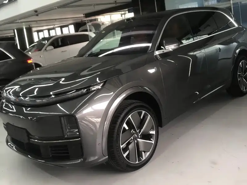 Li Auto L7