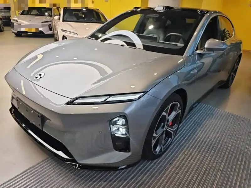 NIO ET5