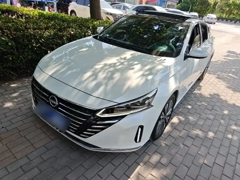 Nissan Teana