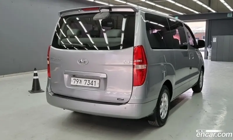 Hyundai H-1 (Starex)