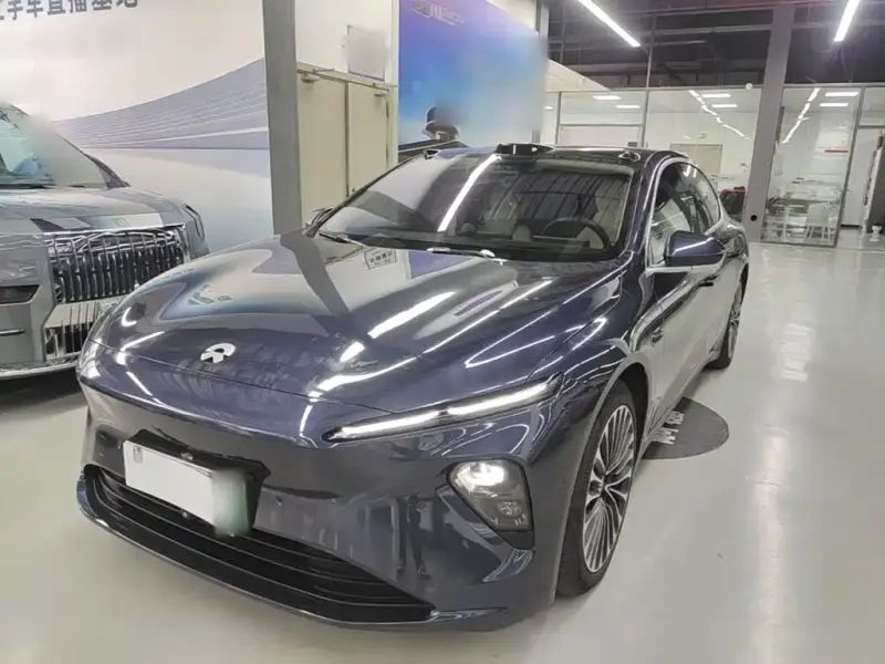 NIO ET7