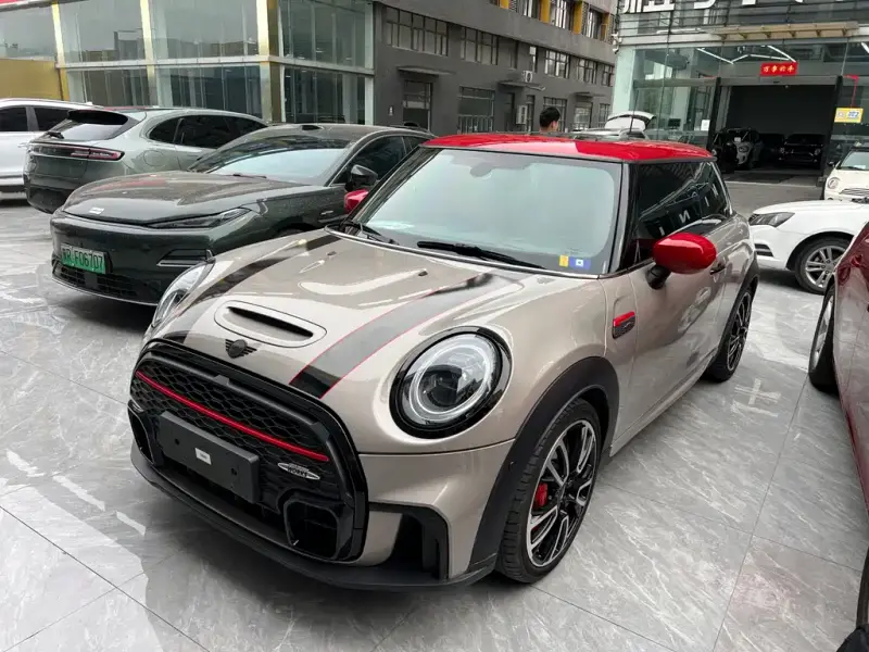MINI Mini JCW