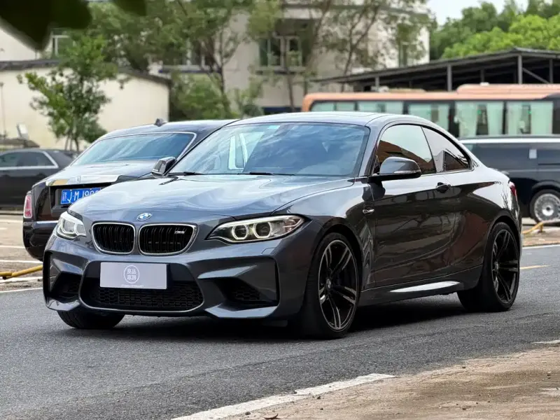 BMW M2