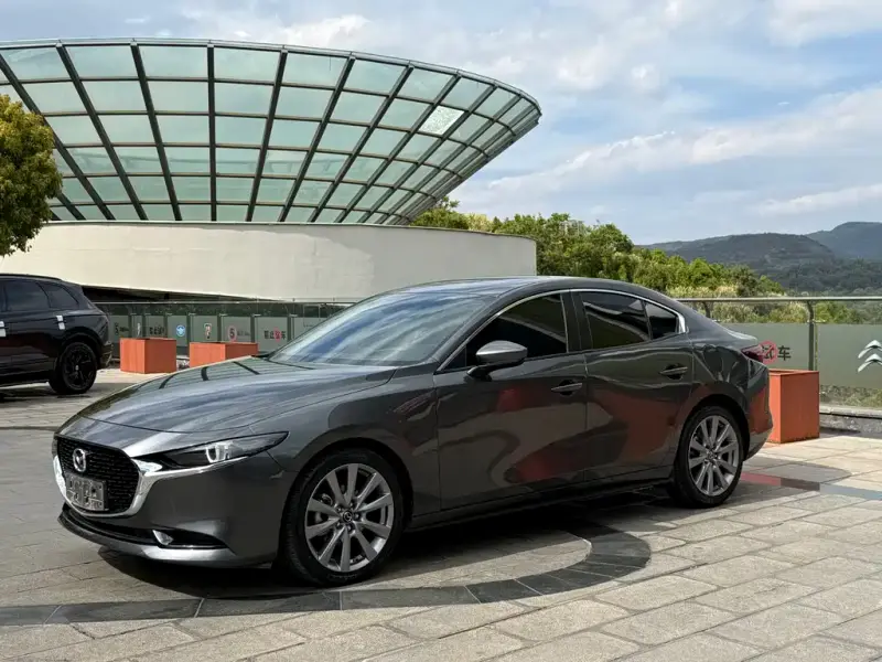 Mazda 3 Axela