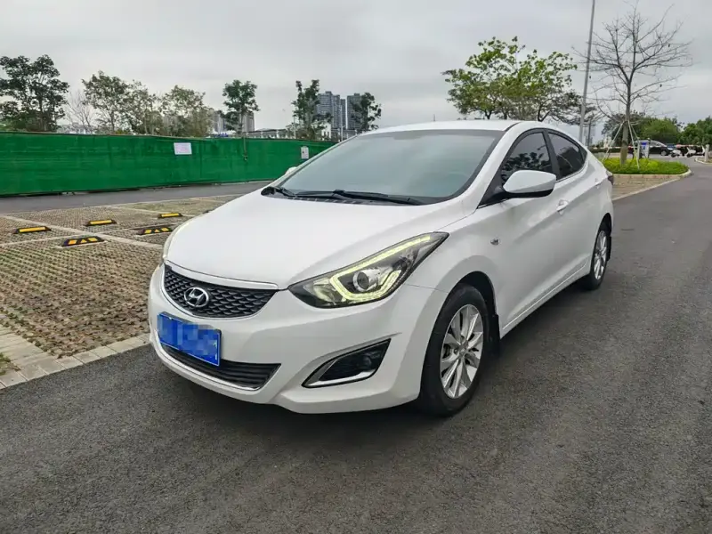 Hyundai Elantra Langdong