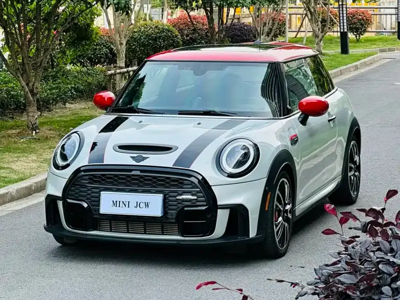 MINI Mini JCW