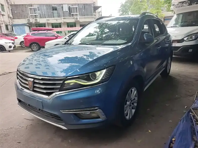 Roewe MG HS (RX5)