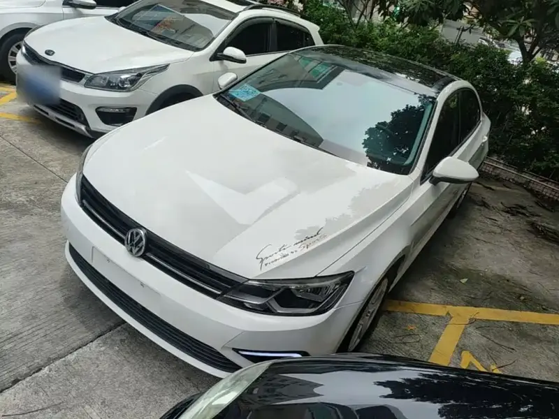 Volkswagen Lamando