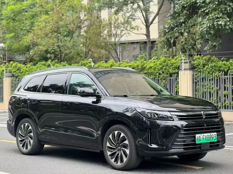 AITO M7
