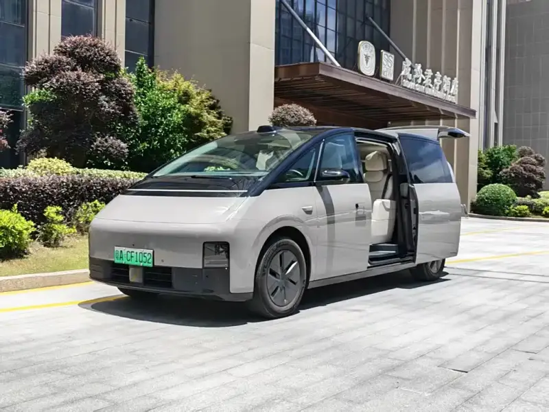 Li Auto MEGA