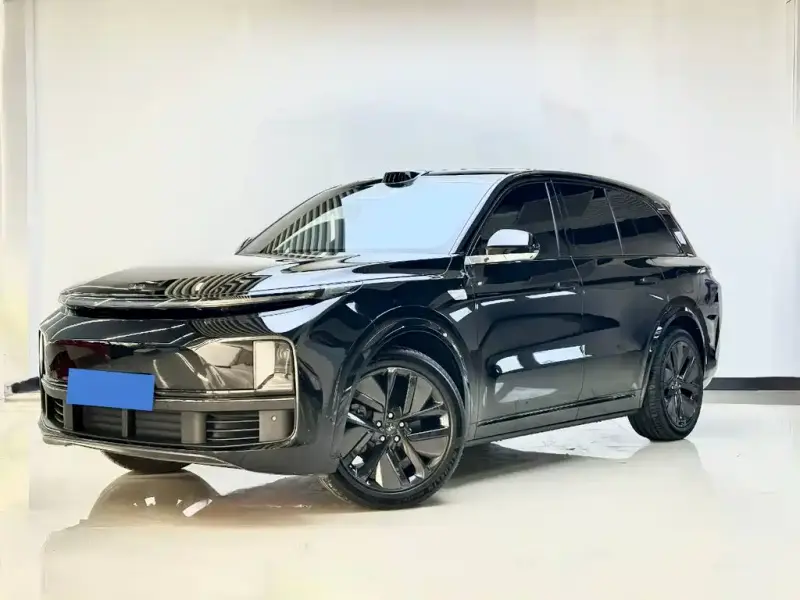 Li Auto L8