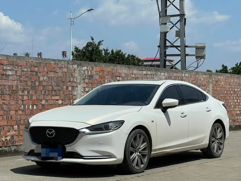Mazda Atenza