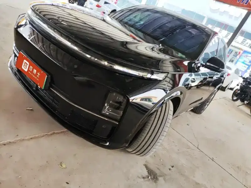 Li Auto L7
