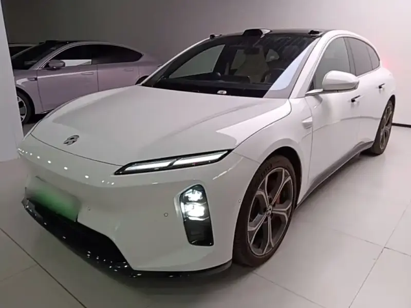 NIO ET5T