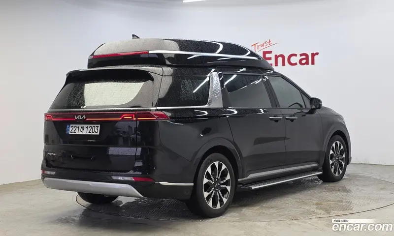 Kia Carnival (Canival)