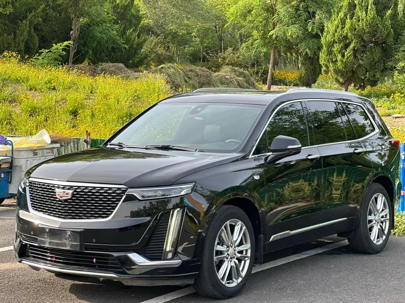 Cadillac XT6
