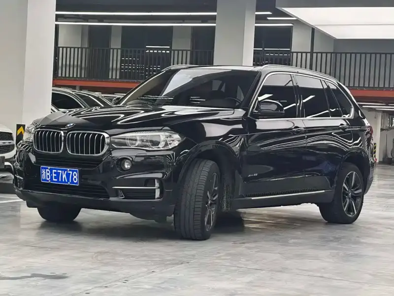 BMW X5 (Import)