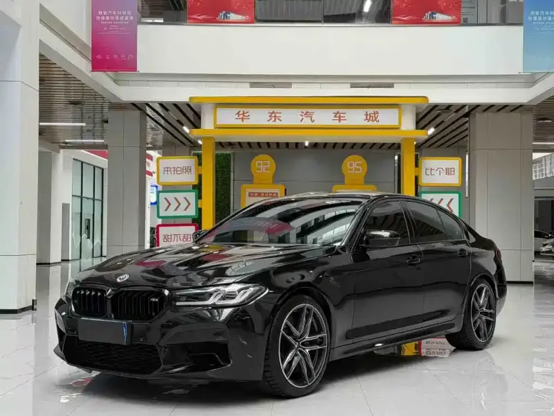 BMW M5