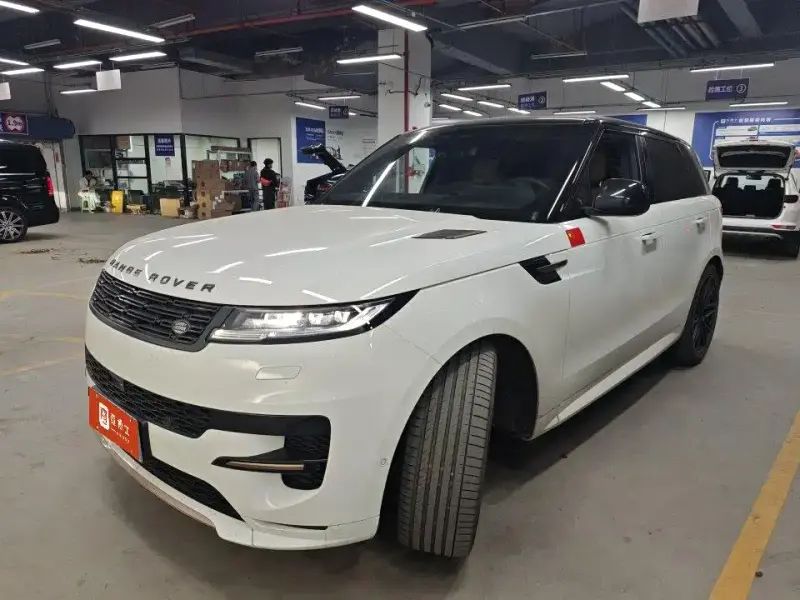 Land Rover Sport