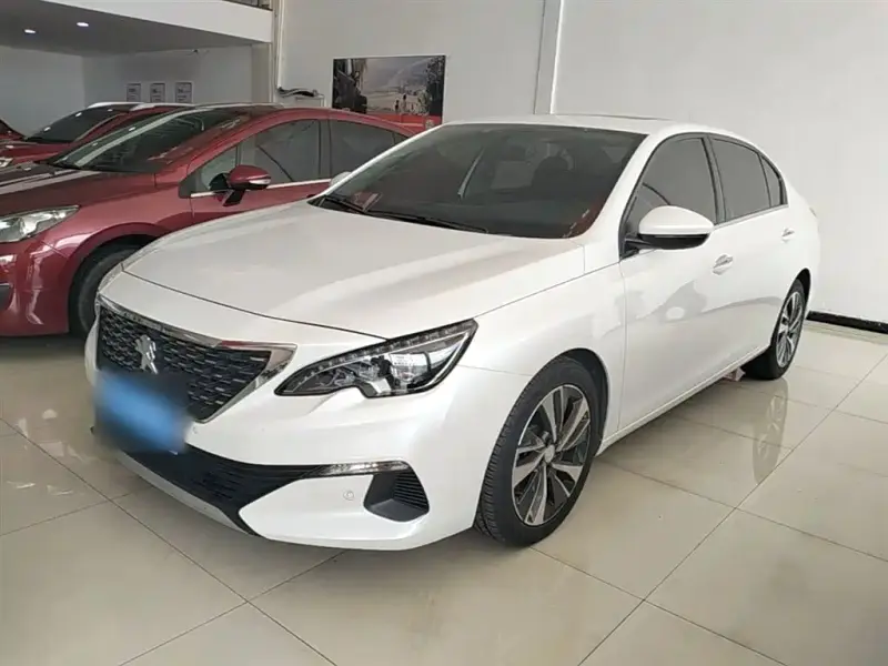 Peugeot 408