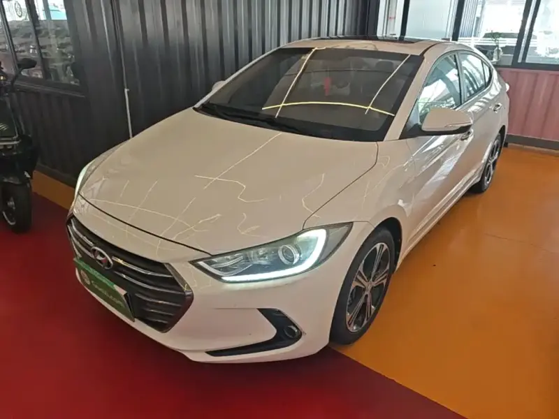 Hyundai Elantra
