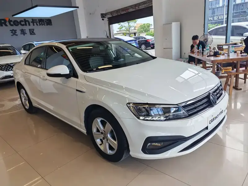Volkswagen Lamando