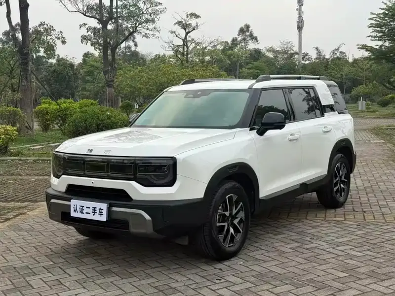 Beijing Off-Road BJ30