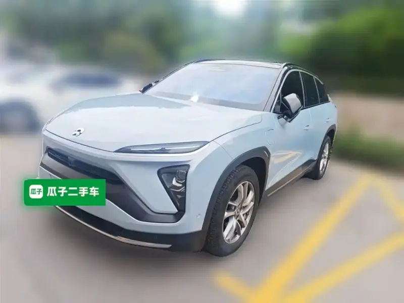 NIO ES6