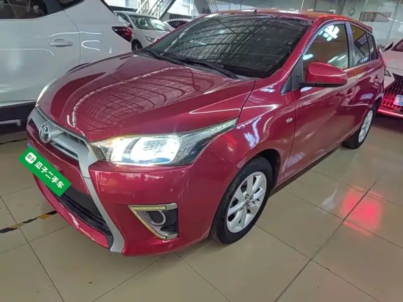 Toyota Yaris L