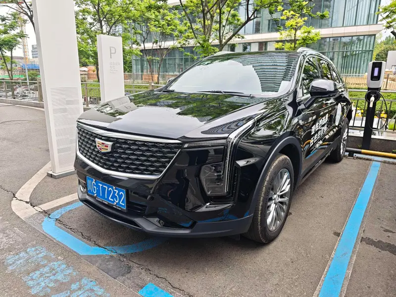 Cadillac XT4