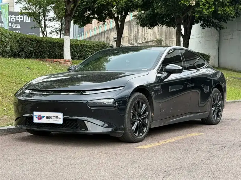XPeng P7