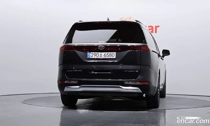 Kia Carnival (Canival)