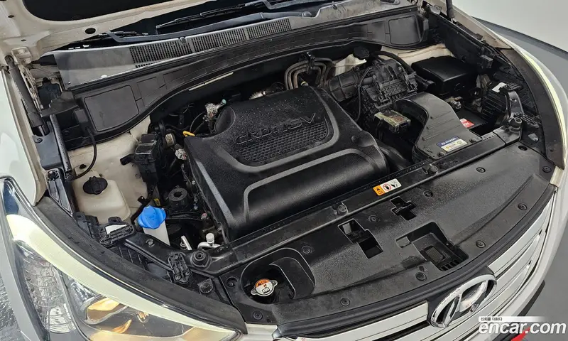 Hyundai Santa Fe (Santafe)