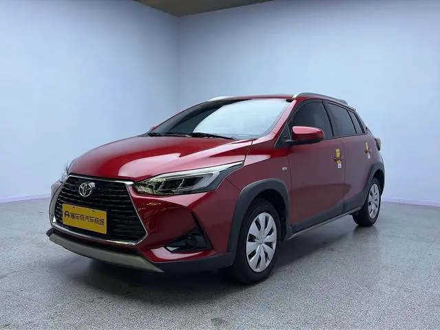 Toyota Yaris L