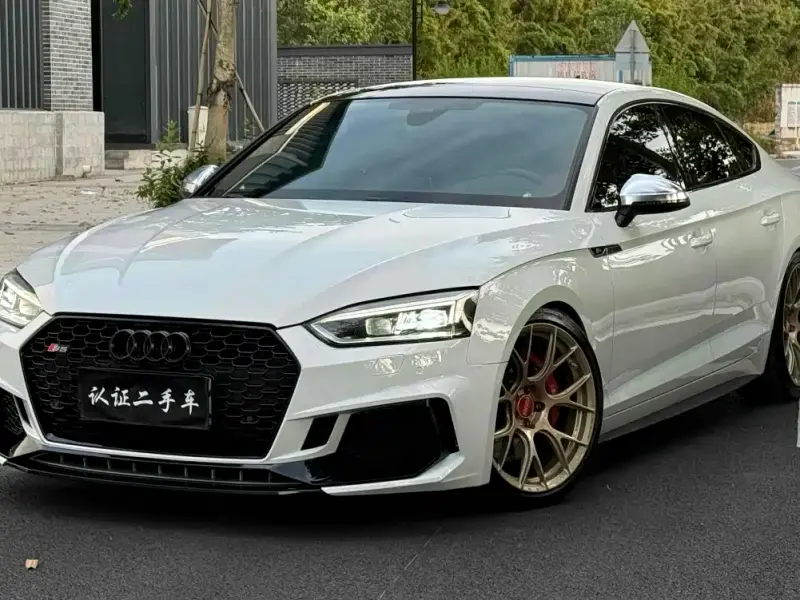 Audi A5 (Import)