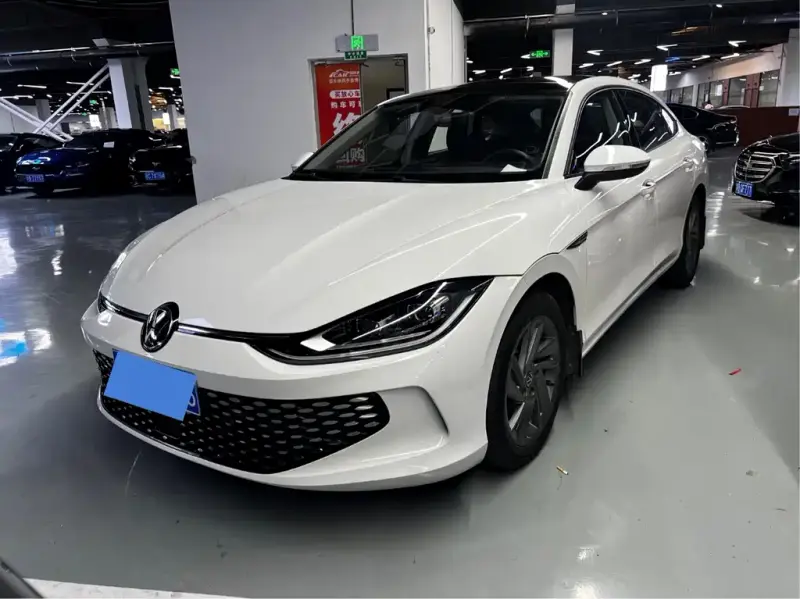 Volkswagen Lamando